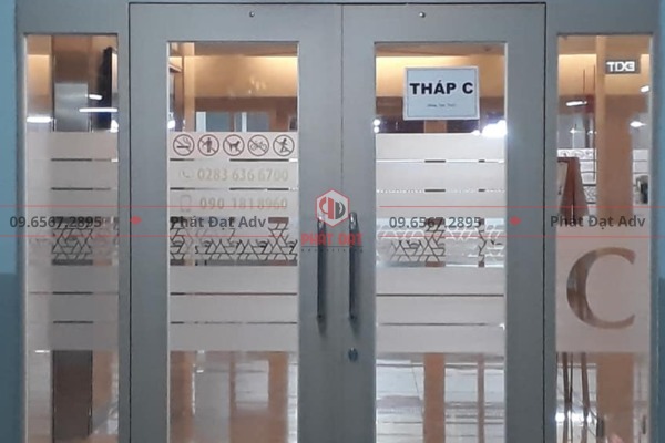 Ứng dụng phổ biến của cắt chữ decal thường gặp