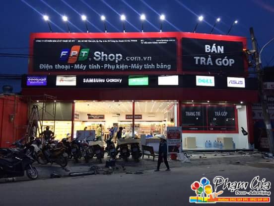 Thi công ốp mặt dựng alu cỡ lớn