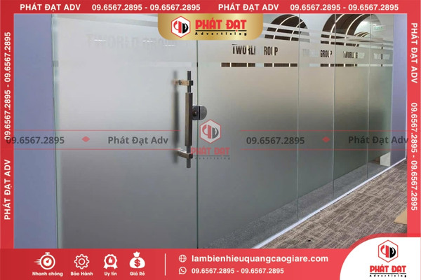 Quy trình gia công cắt dán decal mờ chuyên nghiệp trọn gói